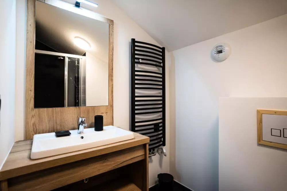 Les Roches Du Mont Blanc Aparthotel Combloux
