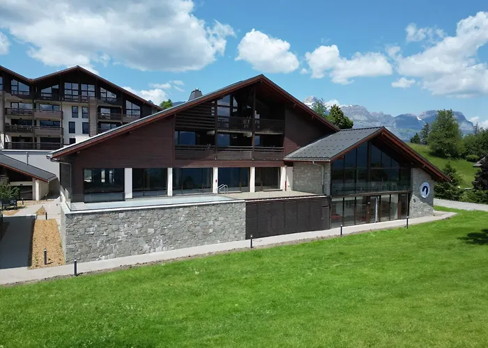 Les Roches Du Mont Blanc
